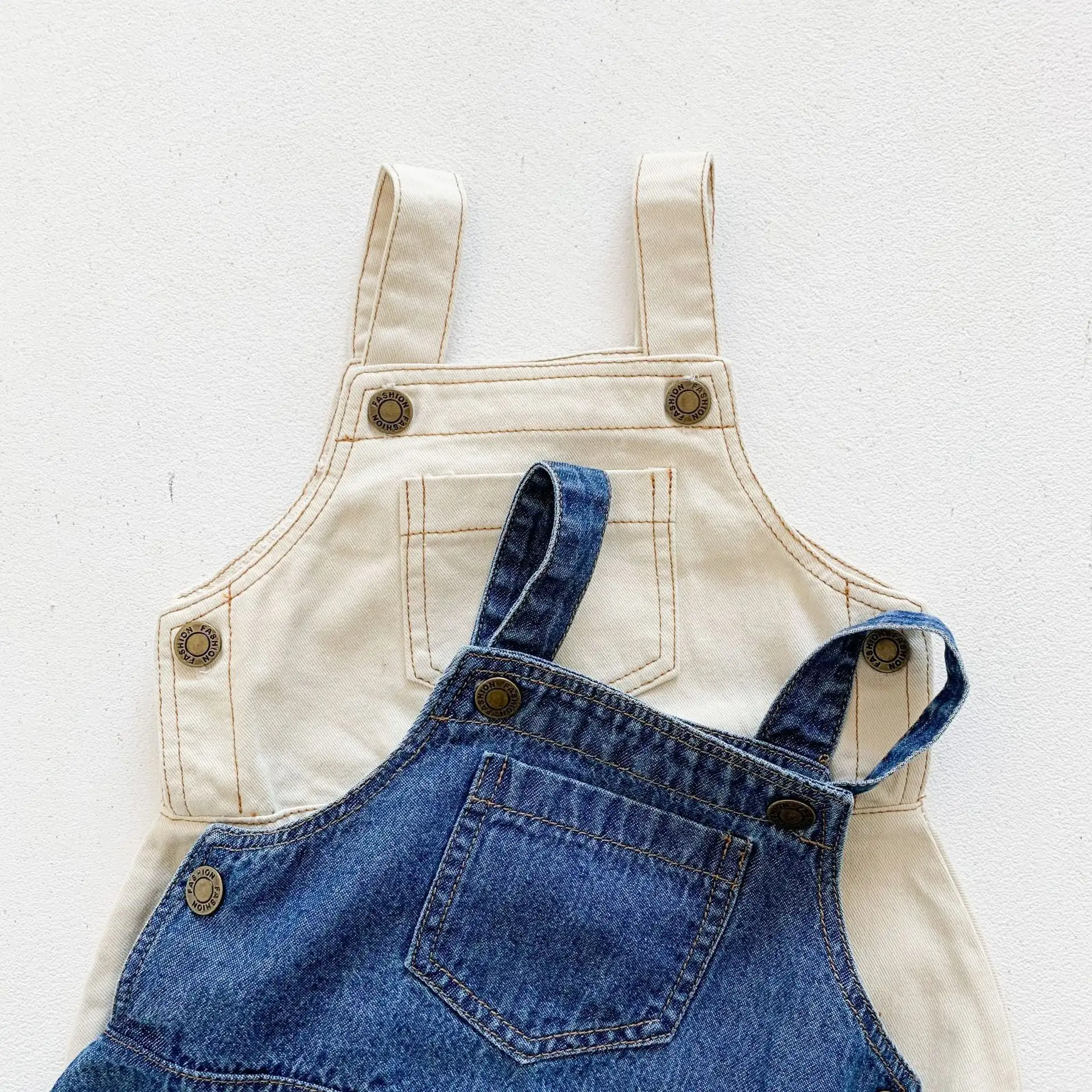 【66-100cm】デニムサロペットロンパース