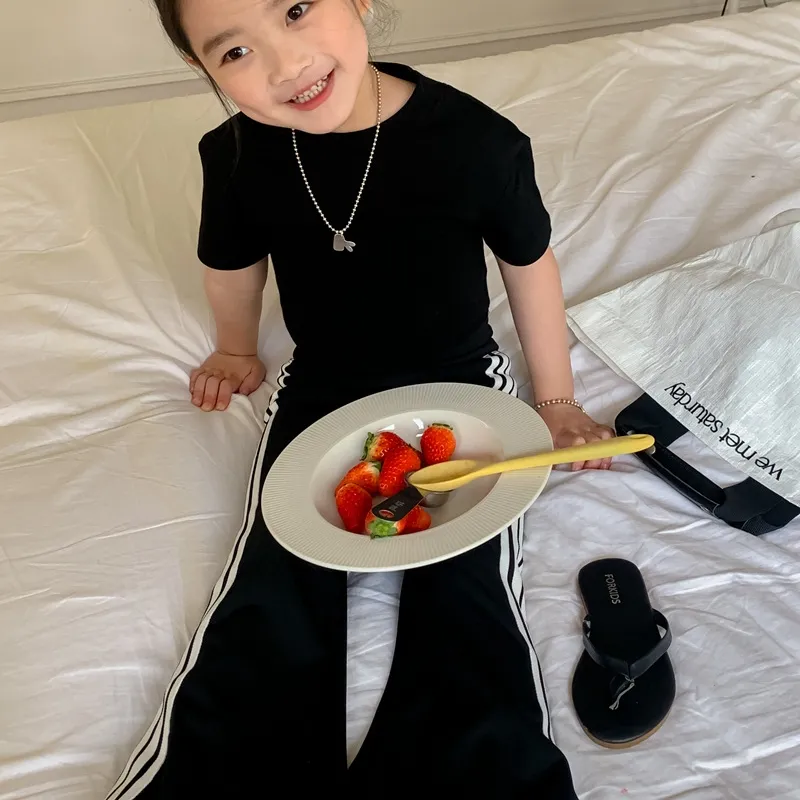 【100-150】韓国系 高弾力 履きやすい キッズ 子供 服 トドラー 女の子 春秋 ラッパパンツ ボトムス