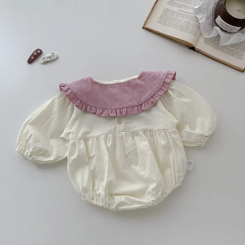 【66-90】春新作可愛い小花刺しゅうカラー付きロンパース