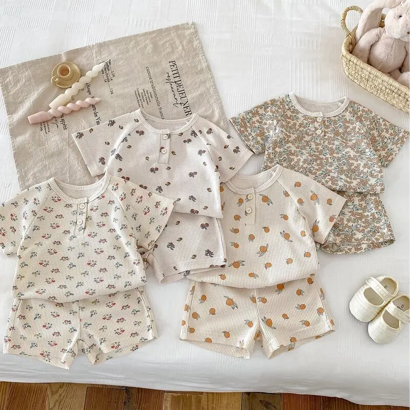【73-120】夏新作 BABY 通気性 かわいいフルーツワッフルセットアップ