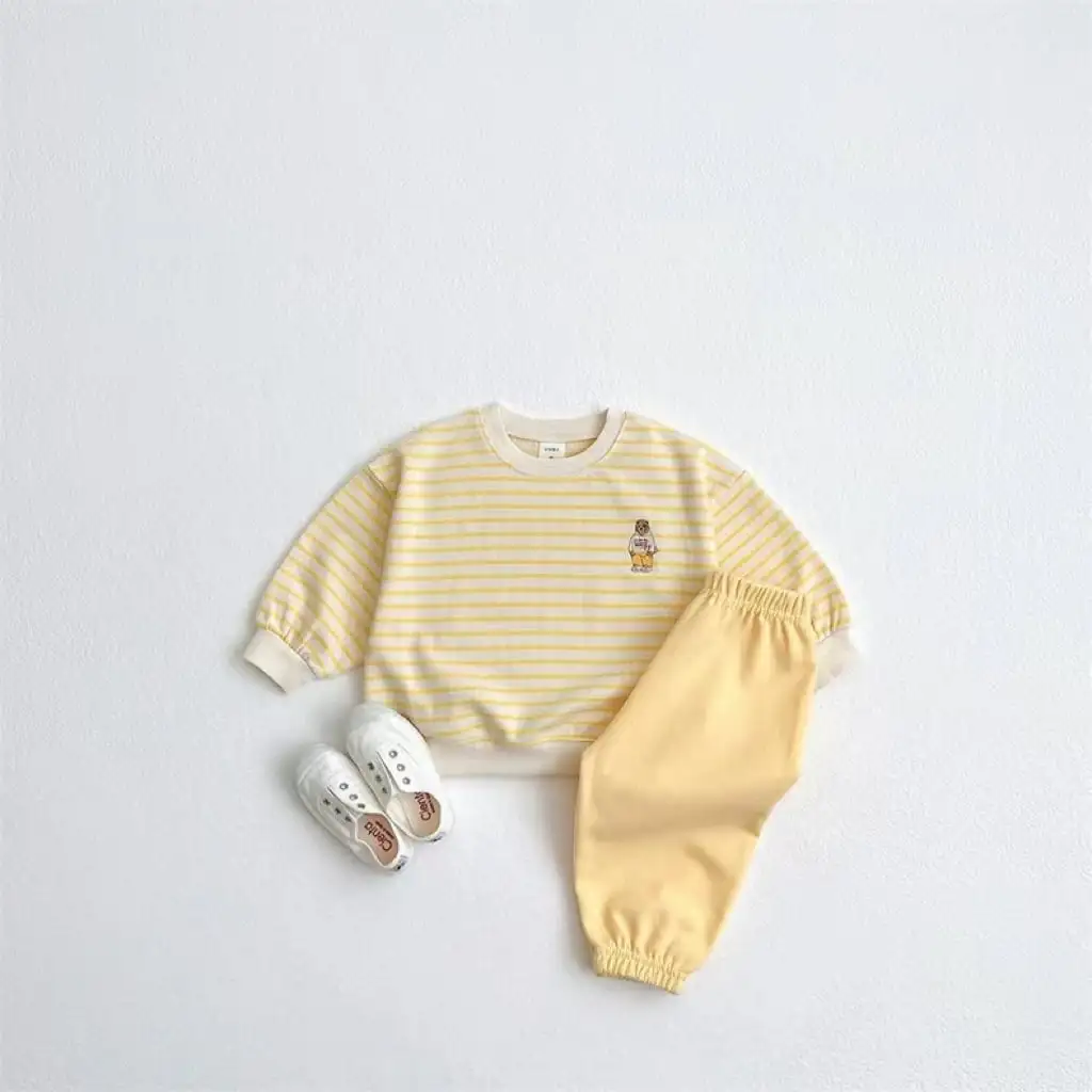 【73-100】BABY 4カラー 可愛いクマロゴボーダー柄セットアップ（納期10日程度）