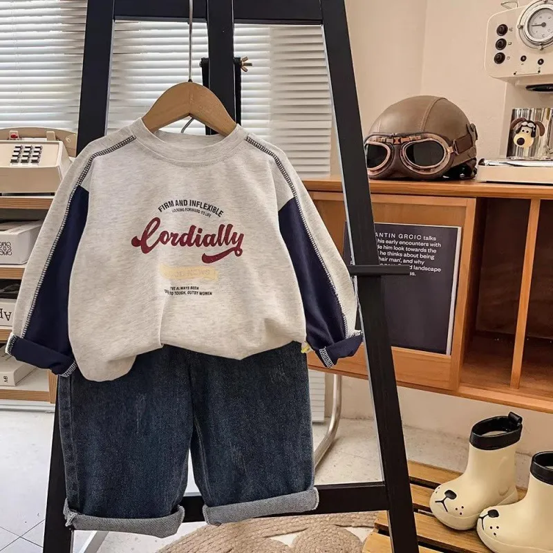 【80-130cm】韓国子供服  綿 男の子 長袖 Tシャツ 春秋 カートゥーン 子供 トップス