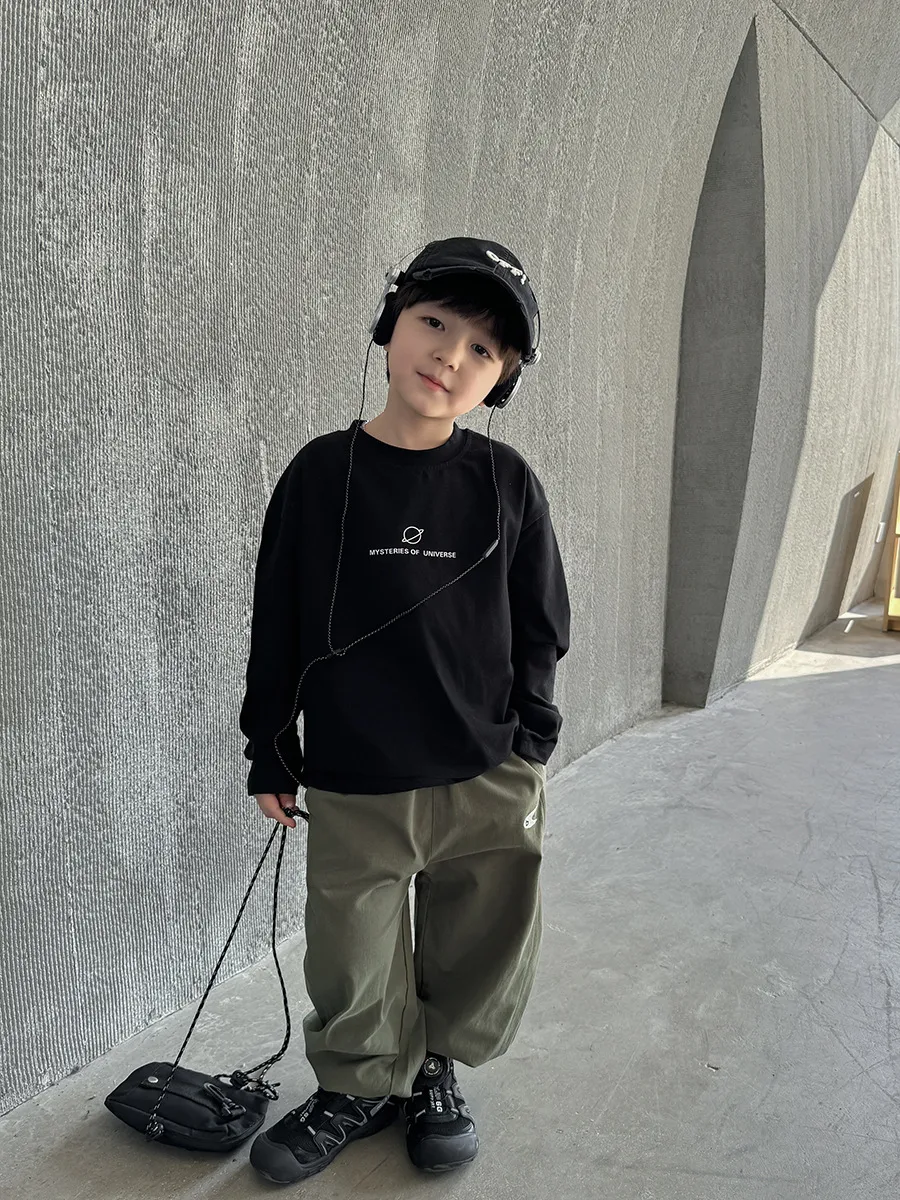 【110-170】韓国子供服　秋や春には一枚で プリント 長袖tシャツ