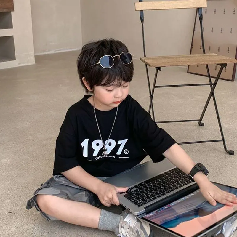 【90-140】カッコイイ 韓流 カートゥーンプリント クール スポーツ キレカジ カジュアル 男の子 Ｔシャツ