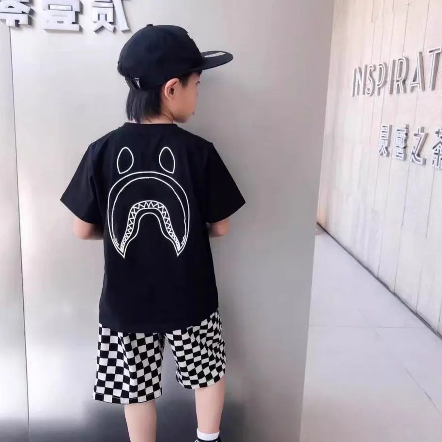 【100-160】二色選べる ファッション 超カッコイイ 合わせやすい カジュアル 日系 プリント 新登場 男の子 Tシャツ