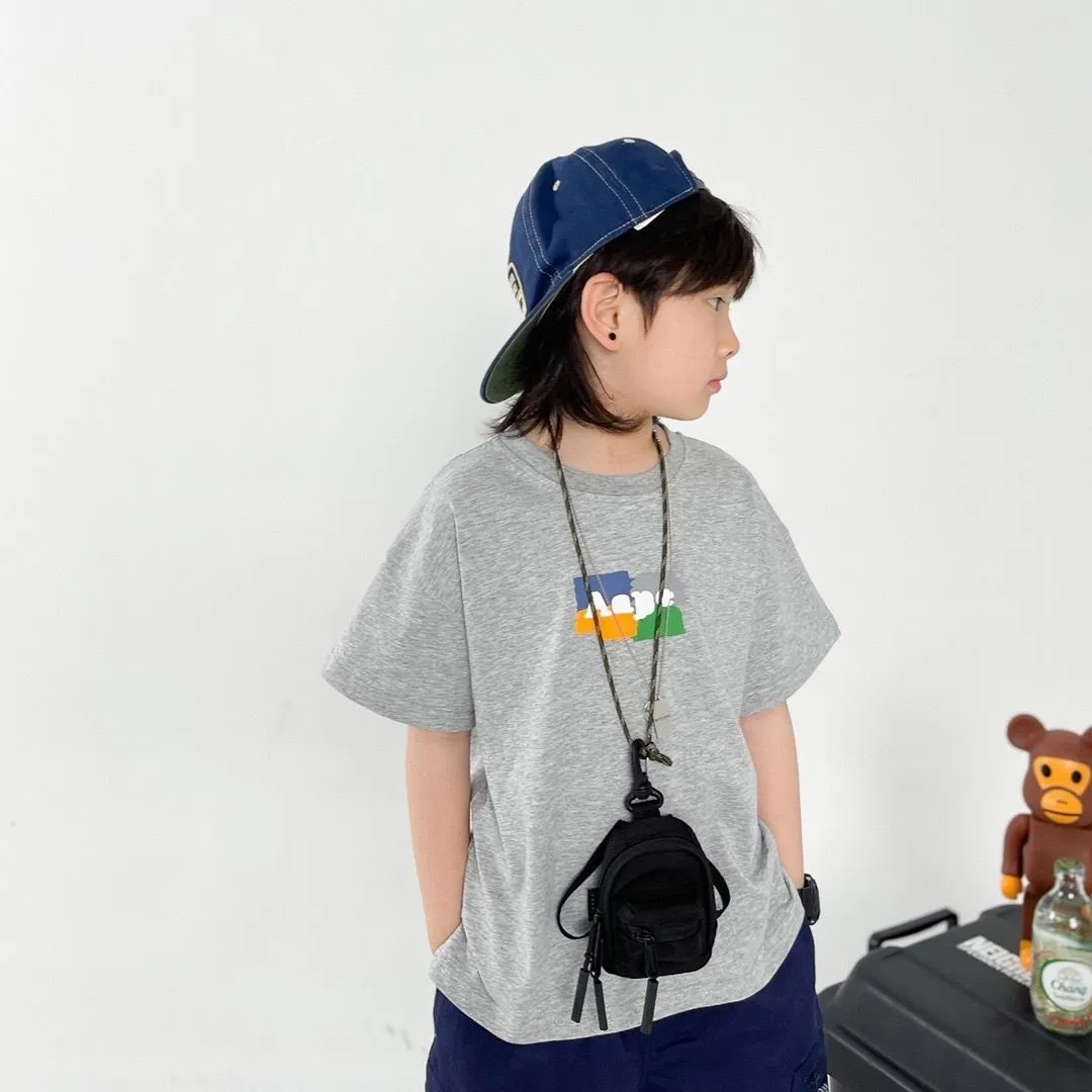 【100-160】二色選べる 新登場 ファッション 日系 合わせやすい カジュアル 着せやすい デザイン満点 男の子 Tシャツ