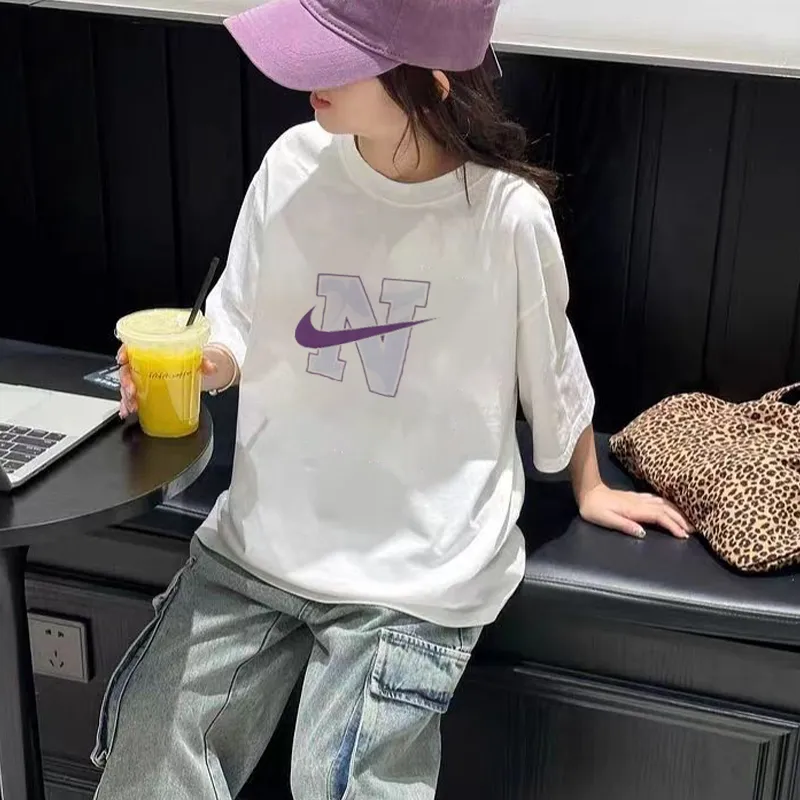 【100-160cm】着回し力抜群 トレンド 合わせやすい 定番 シンプル 着心地いい 女の子 Tシャツ
