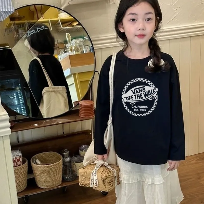 【100-160cm】人気上昇中 アルファベット 着心地良い 合わせやすい 定番 女の子 長袖 Tシャツ