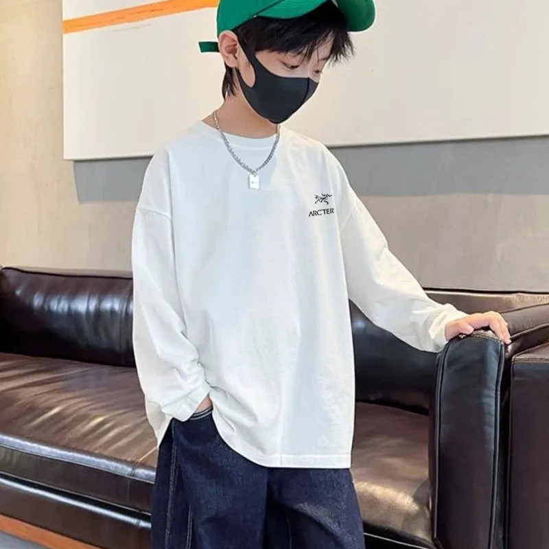 【90-160cm】 合わせやすい 絶対欲しい！定番 シンプル 着心地良い トレンド 長袖 Tシャツ