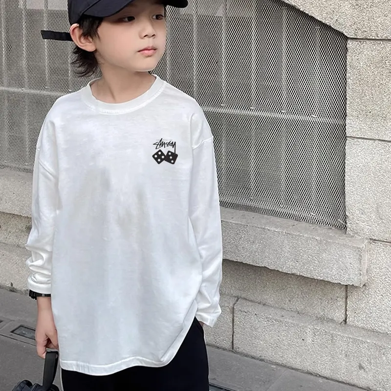 【90-160cm】絶対欲しい！ 合わせやすい カッコイイ シンプル 着心地良い 男の子 長袖 Tシャツ