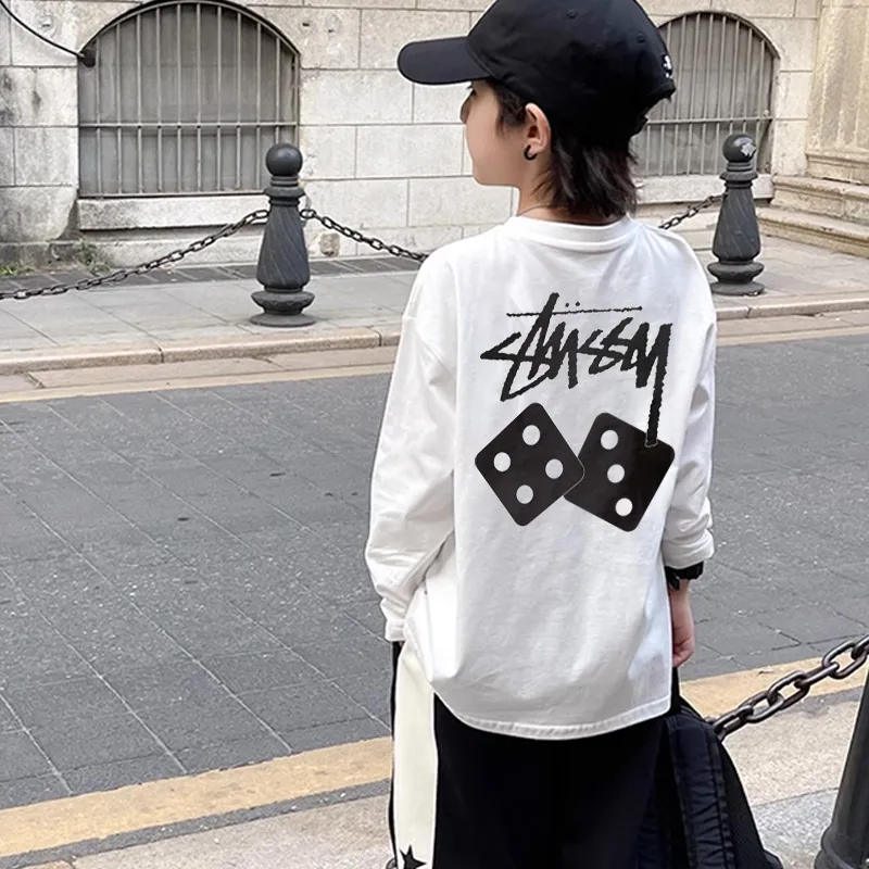 【90-160cm】絶対欲しい！ 合わせやすい カッコイイ シンプル 着心地良い 男の子 長袖 Tシャツ