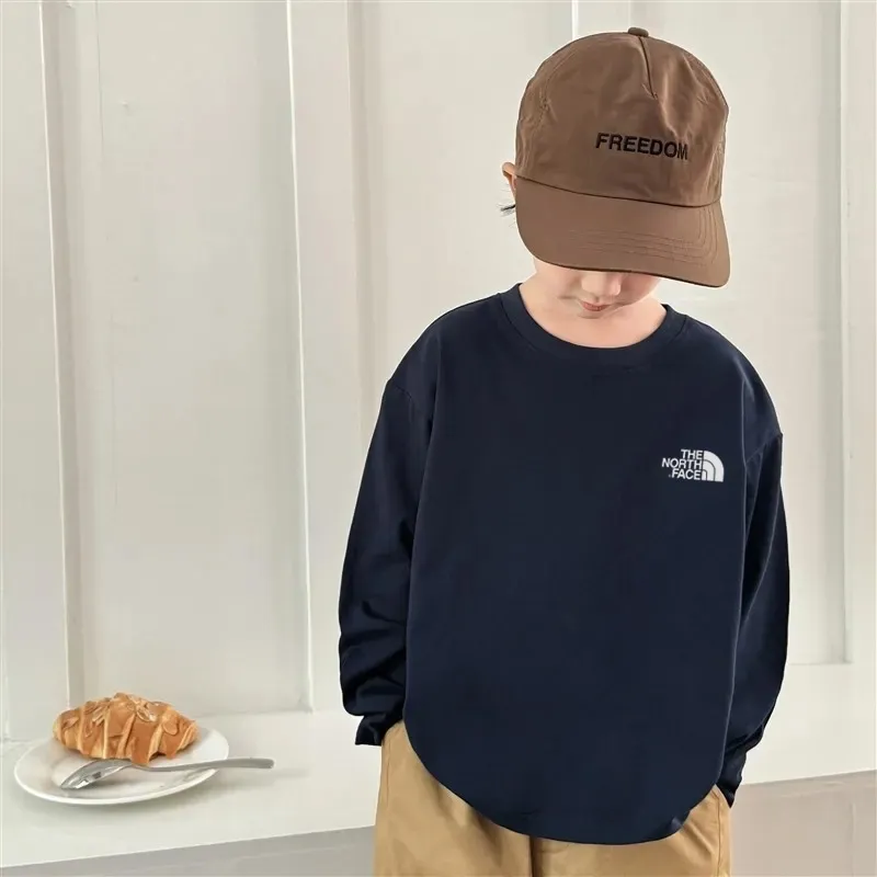 【90-160cm】特別なデザイン‼ 存在感アップ おしゃれ シンプル カジュアル ファッション 男の子 長袖 Tシャツ