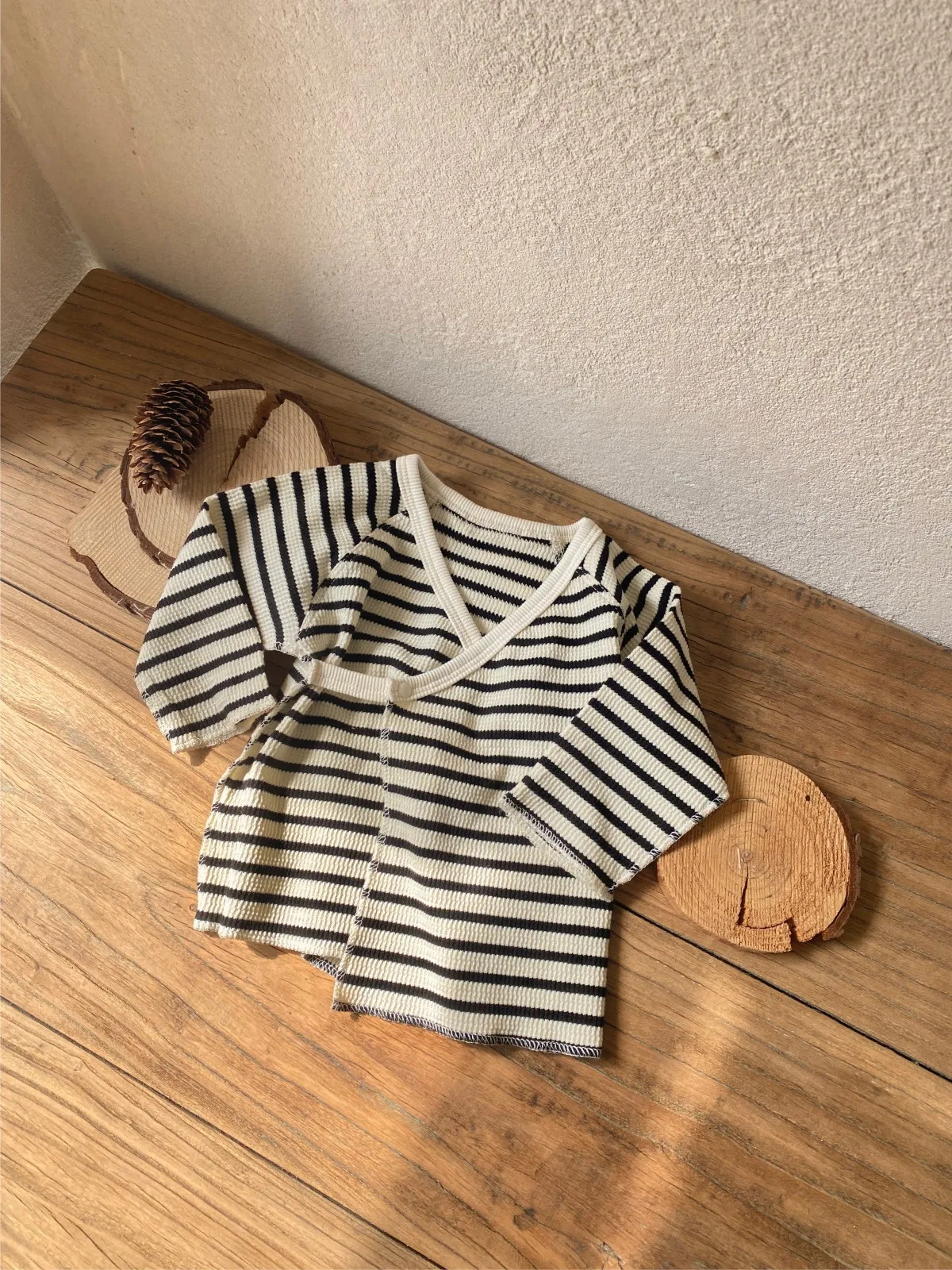 【66-90cm】二点セット 人気商品  肌触りがソフト 柔らかい シンプル ベビートップス＋ボトムス＝セットアップ