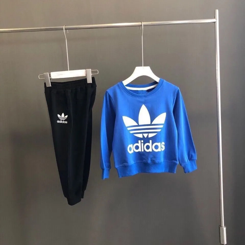 【100-160cm】二点セット 売れ筋 絶対欲しい 抜群感強い 裏起毛 男の子 トレーナー+パンツ セットアップ