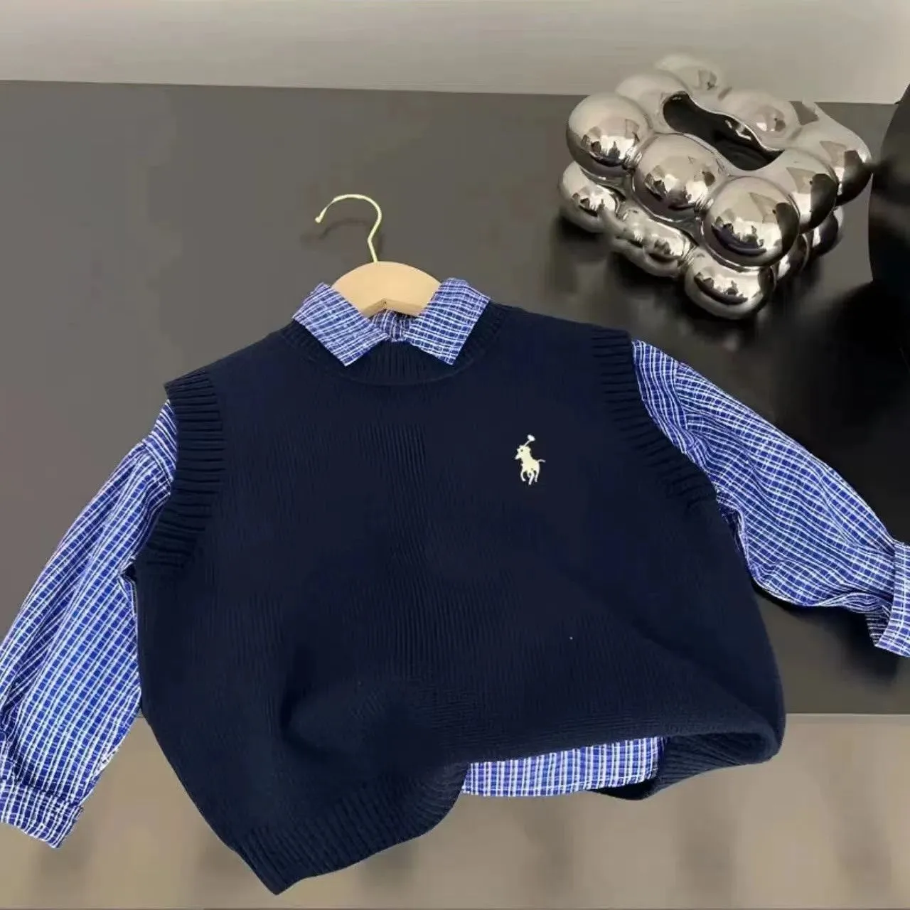 【90-140cm】二点セット 単品注文可 今季注目 存在感アップ 男の子 シャツ+ベスト セットアップ
