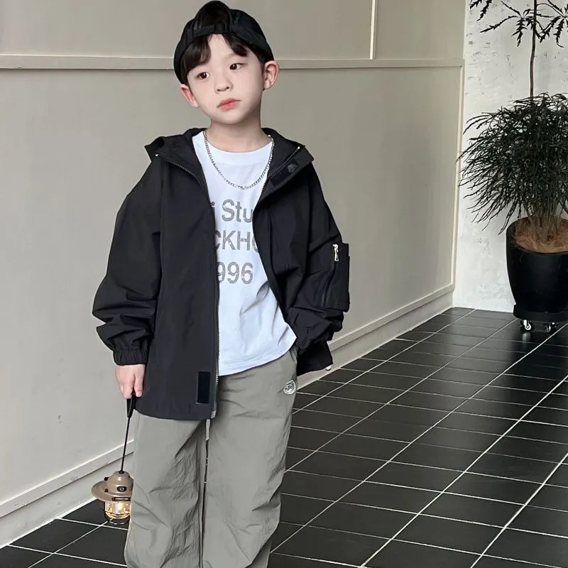 【90-140cm】高品質 今季も大流行 超人気商品 トレンド カッコイイ 男の子 アウター
