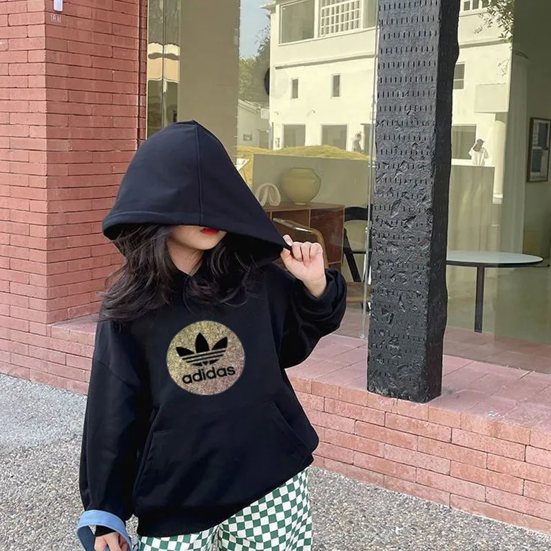 【90-160cm】今季も大流行 合わせやすい 人気上昇中 おしゃれ カジュアル 女の子 フード付き パーカー