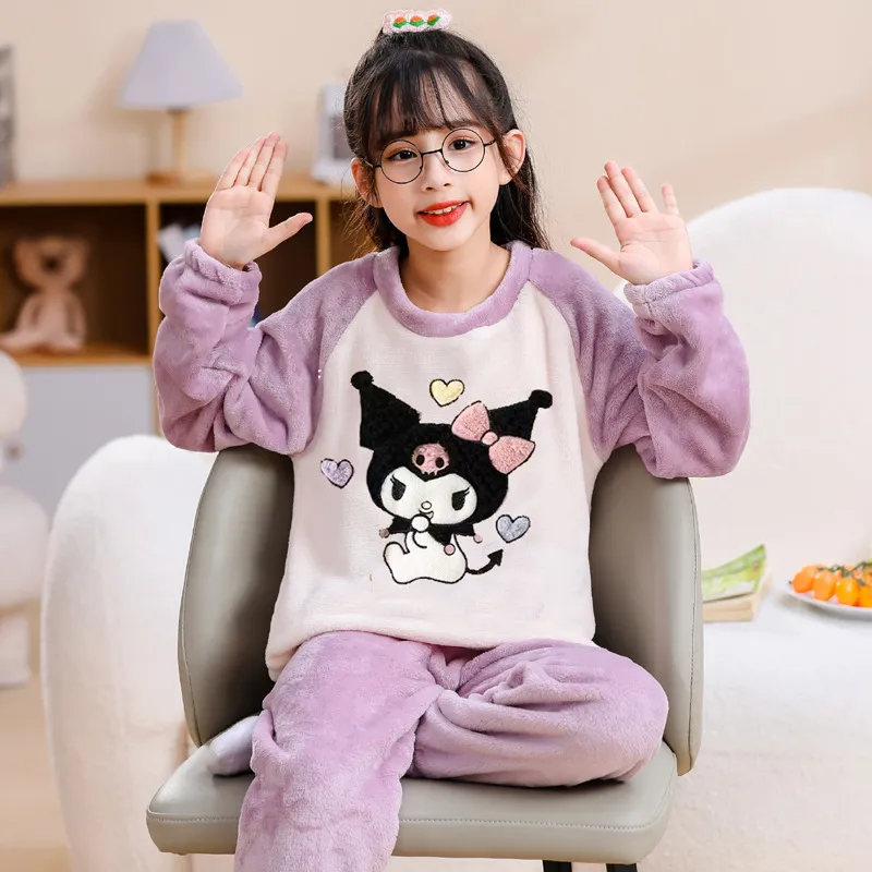 【90-160cm】超かわいい やわらかな素材 絶対欲しい モコモコ 今季注目 カートゥーンプリント 女の子 秋冬 パジャマ