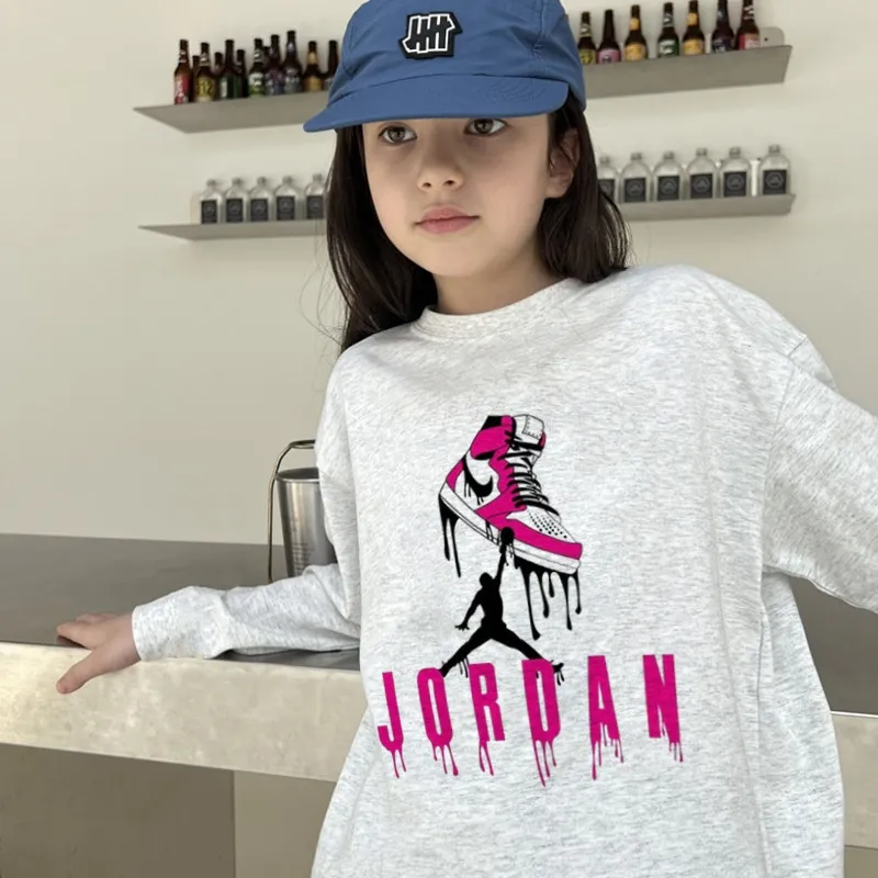 【90-160cm】存在感アップ 絶対流行 合わせやすい 気質満点 カジュアル おしゃれ 女の子 長袖 Ｔシャツ