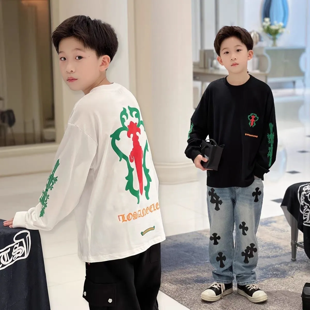 【90-160cm】絶対後悔しない‼今季も大流行 合わせやすい カジュアル トレンド カッコイイ 男の子 長袖 Ｔシャツ