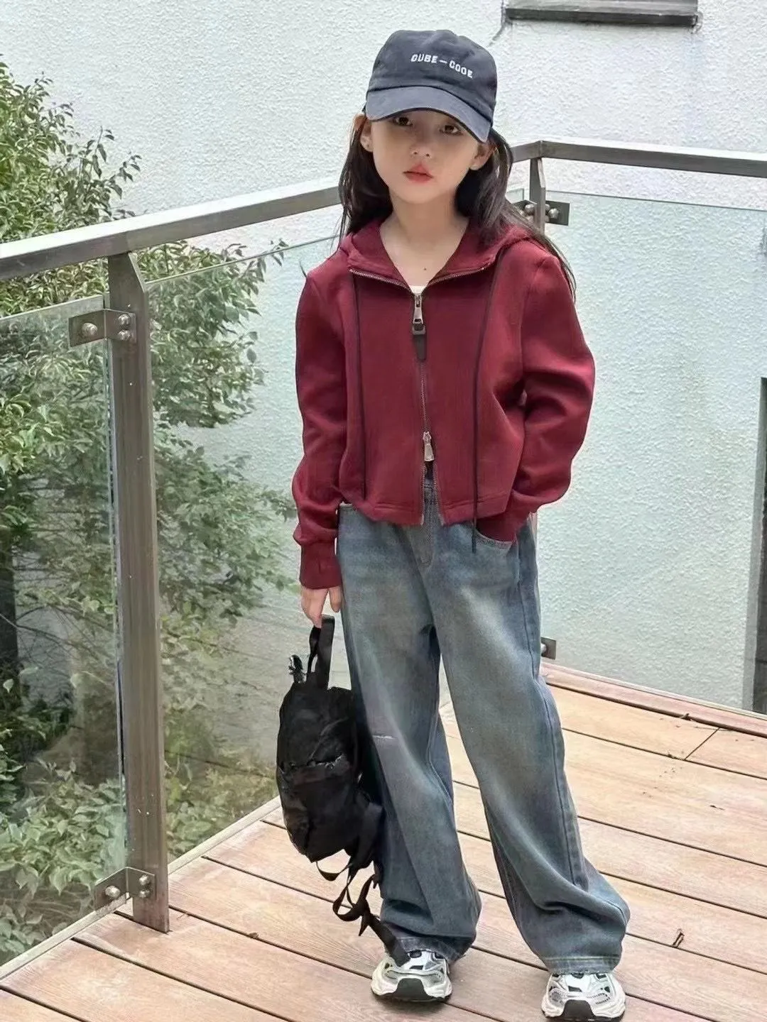 【100-150cm】デザイン満点 ファッション カジュアル 合わせやすい フード付き 女の子 アウター