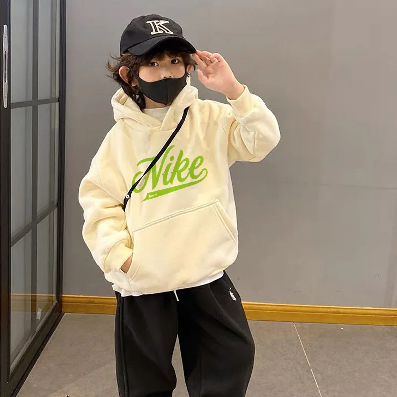 【90-160cm】絶対欲しい 存在感アップ 合わせやすい 売れ筋 カジュアル トレンド 男の子 フード付き パーカー