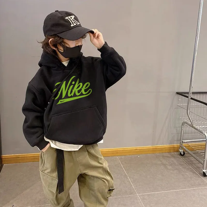 【90-160cm】絶対欲しい 存在感アップ 合わせやすい 売れ筋 カジュアル トレンド 男の子 フード付き パーカー