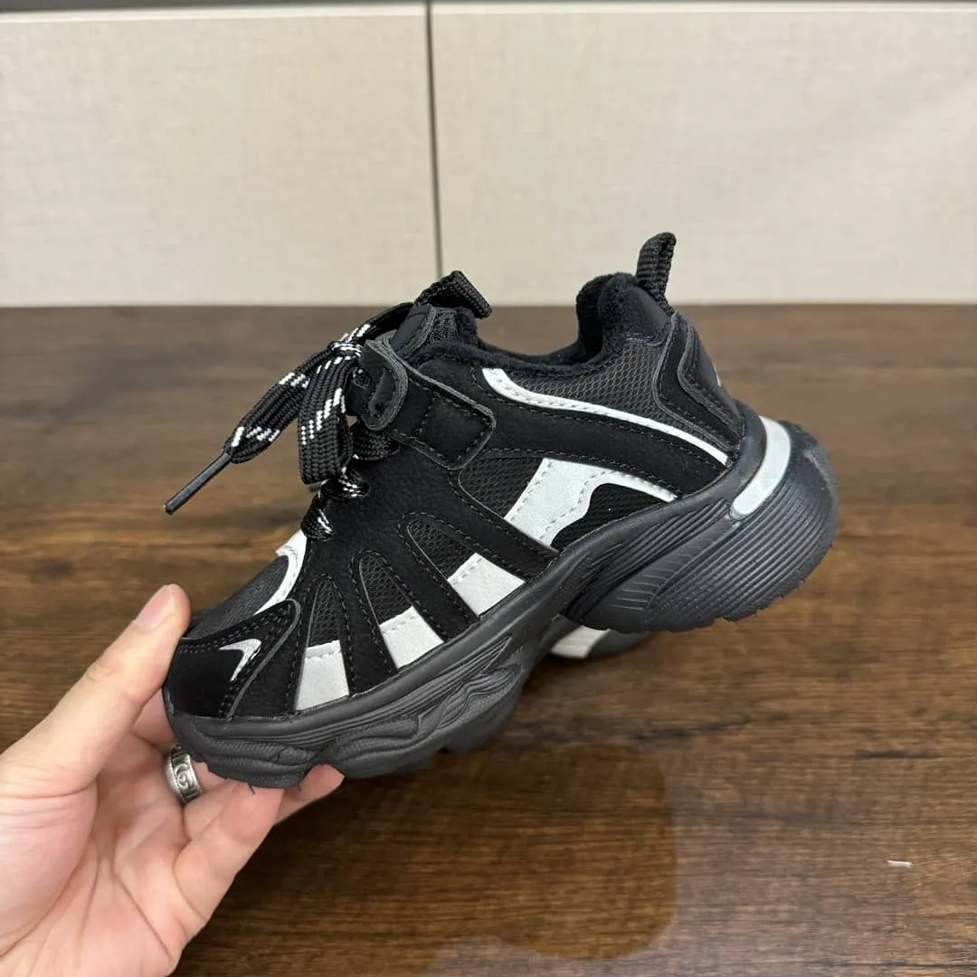 超人気 履きやすい 子供服 キッズ おしゃれ かわいい かっこいい  走りやすい トレンド シューズ ブーツ