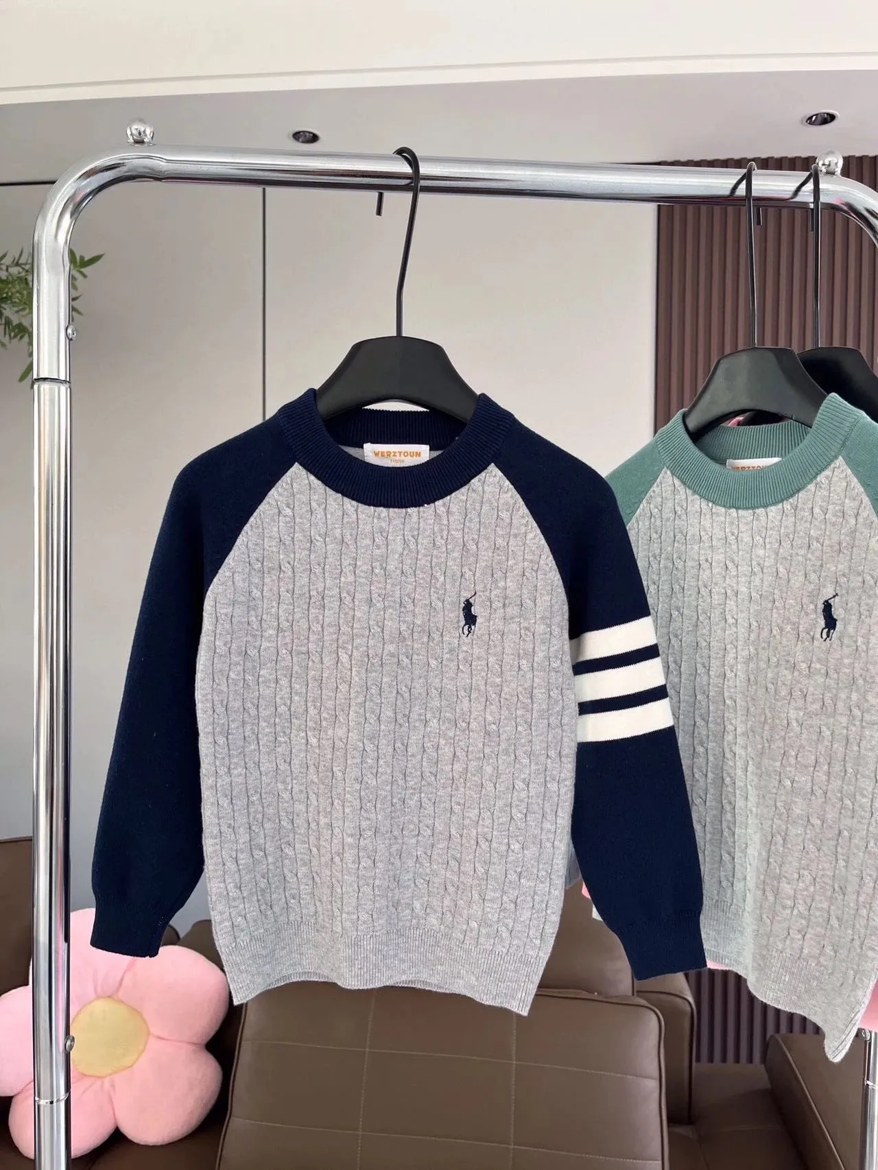 【110-150cm】絶対欲しい 着やすい 配色 質感いい 合わせやすい ニット セーター