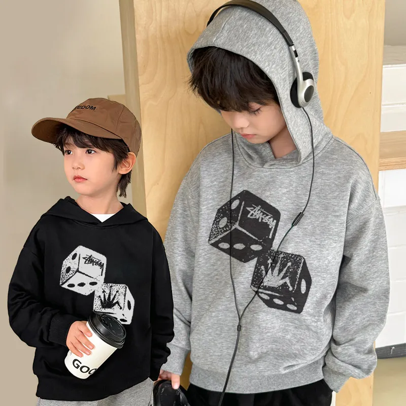 【100-160cm】話題沸騰中 合わせやすい 着やすい クール 男の子 フード付き パーカー