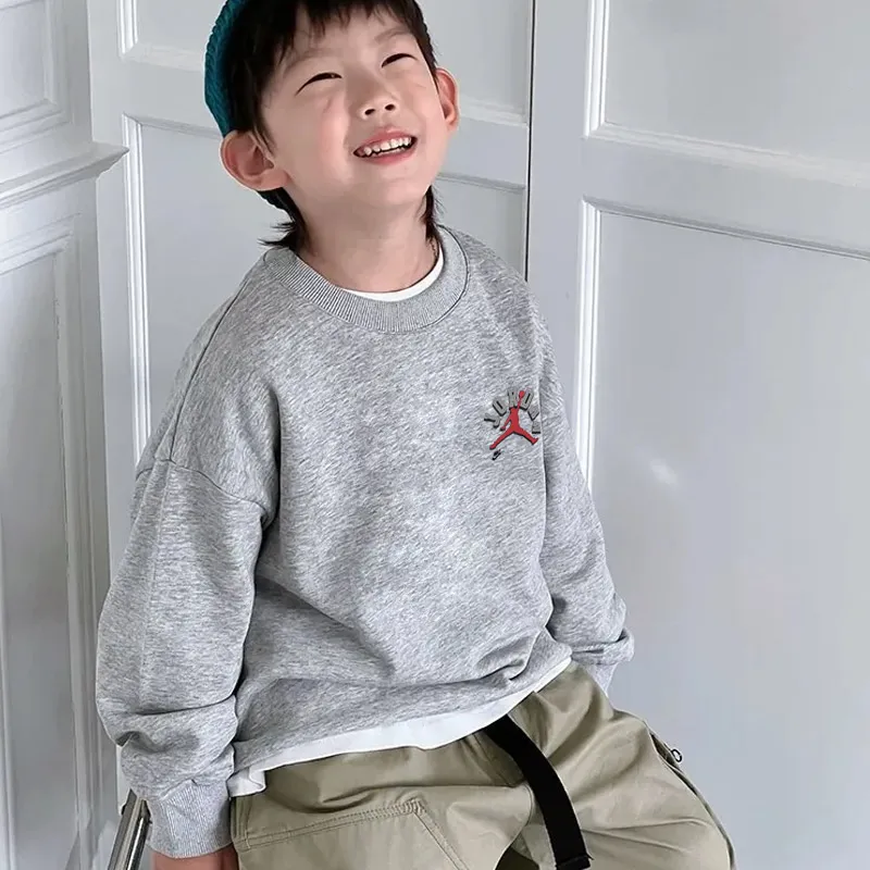 【90-160cm】人気爆発中 カジュアル 合わせやすい クール 着やすい 男の子 トレーナー