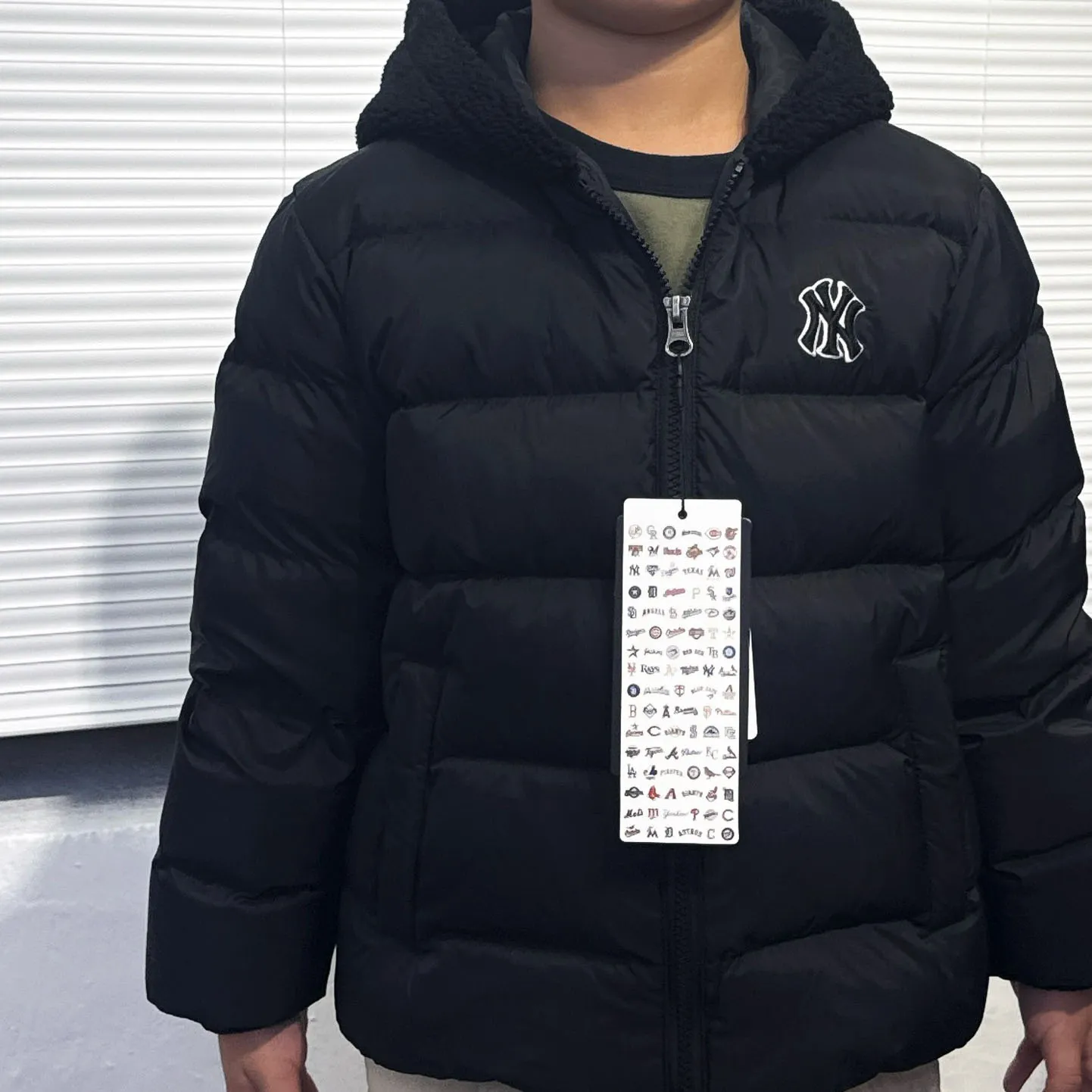 【110-160cm】ダウンコート 男の子 女の子 カジュアル 定番 あったか 防寒 大好評 アウター