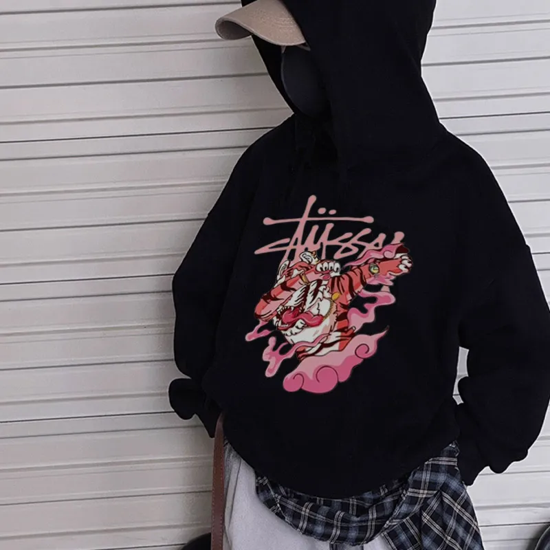 【100-160cm】元気いっぱい 大人気 目立つ 合わせやすい 男の子 フード付き パーカー