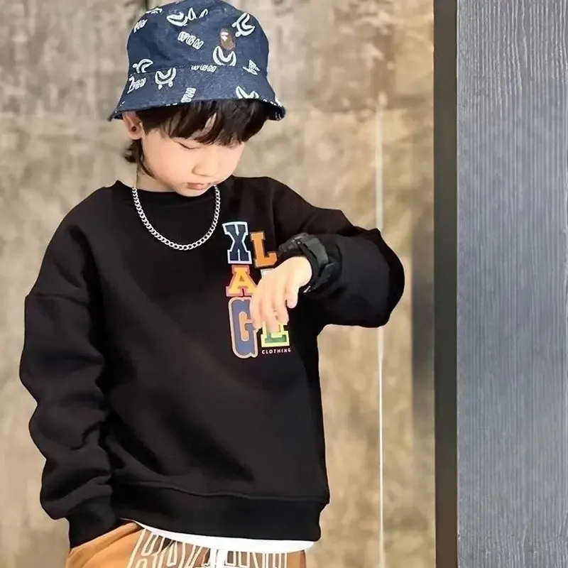 【90-160cm】存在感アップ  大注目 カッコイイ カジュアル プリント 男の子 トレーナー