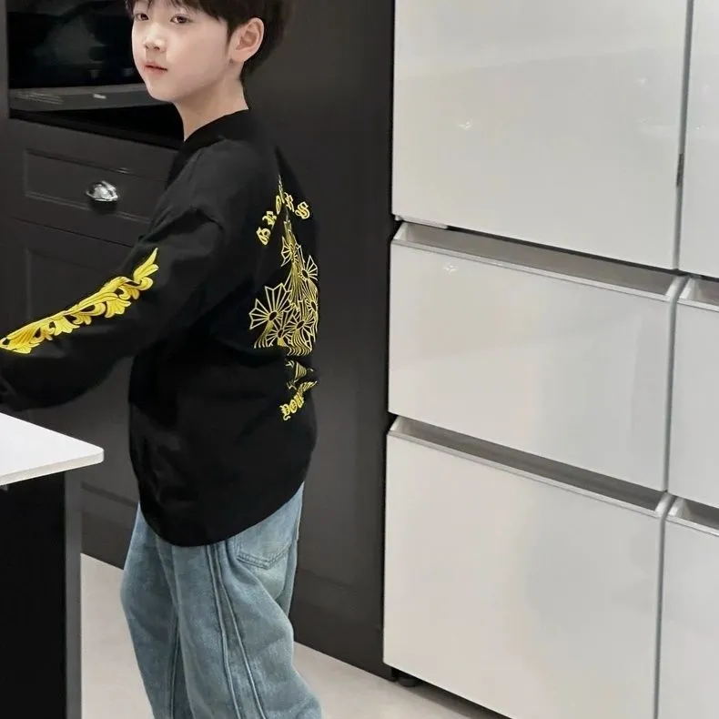 【90-160cm】着回し最強 大注目 カジュアル 合わせやすい クール 男の子 長袖 Ｔシャツ