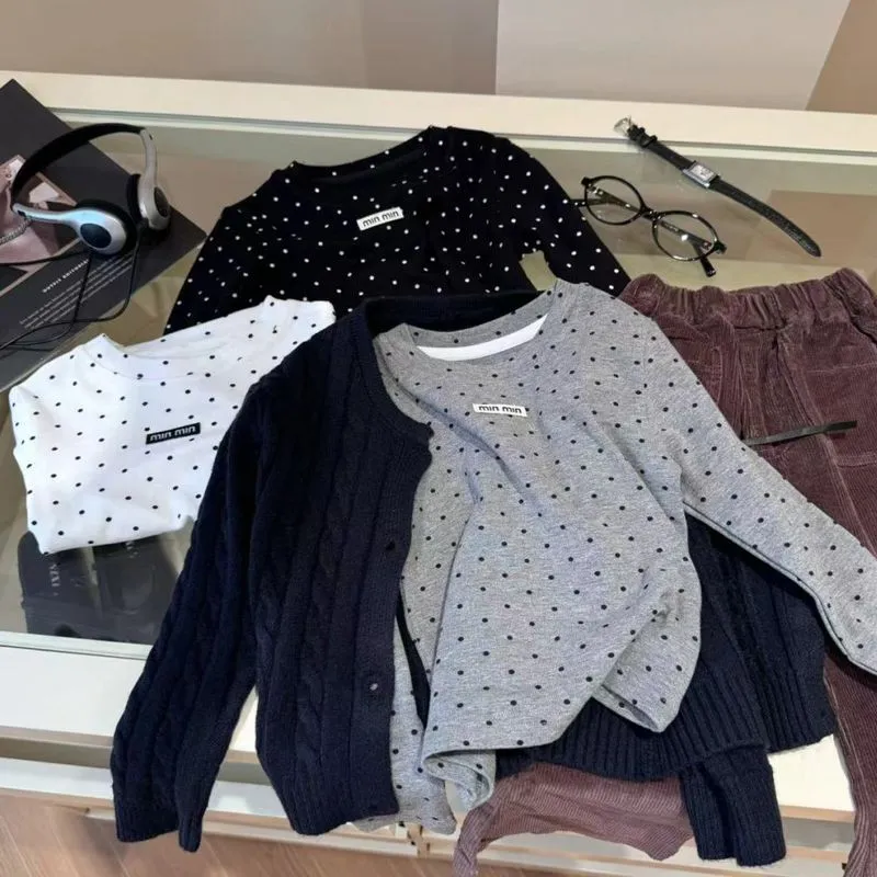 【90-140cm】リラックス感ある やわらかな素材 大人気 カジュアル 水玉 長袖 Ｔシャツ