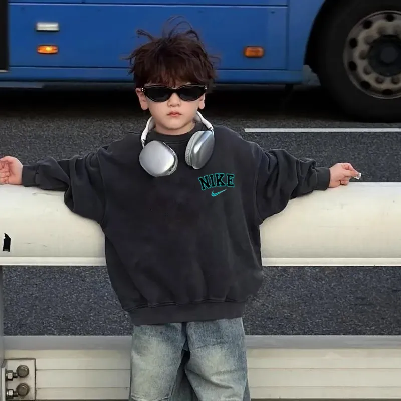 【90-160cm】存在感アップ  大人気 合わせやすい トレンド カジュアル 男の子 トレーナー