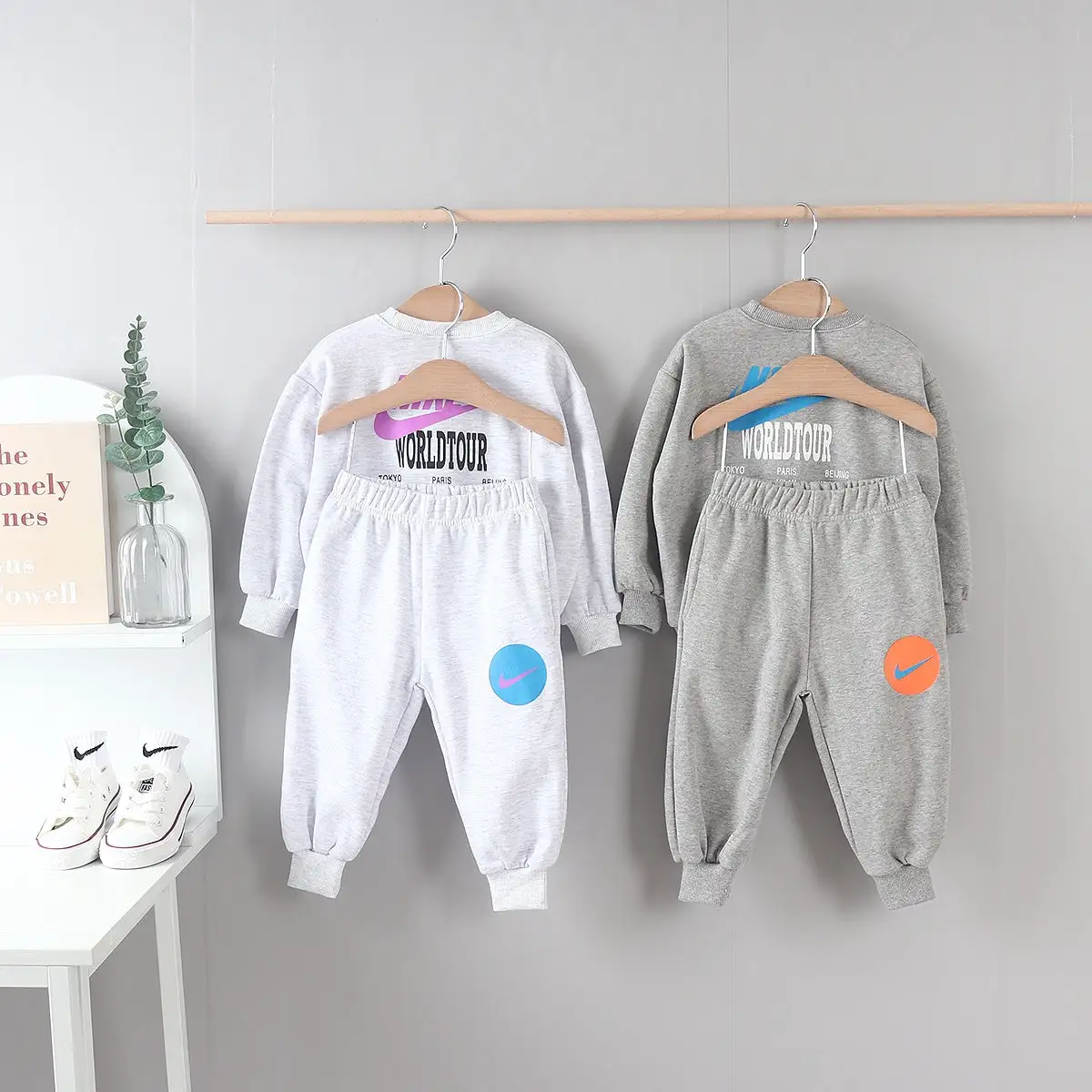 【90-160cm】二点セット ルーズ 人気 定番 トレンド トレーナー＋パンツ セットアップ