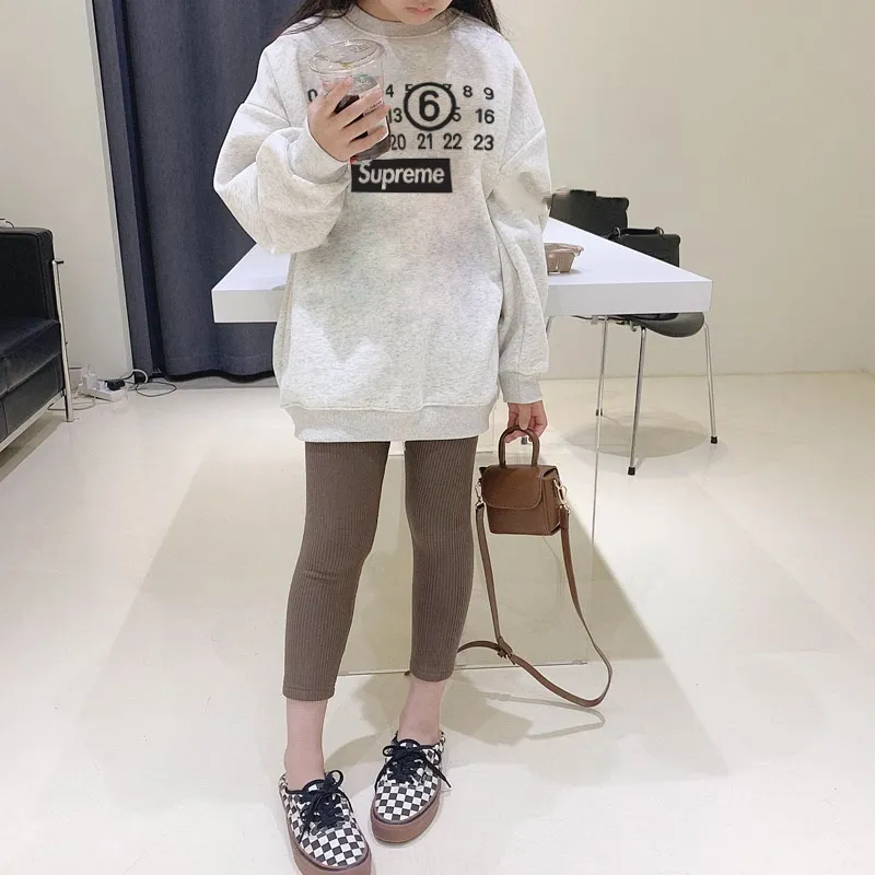 【90-160cm】お気に入り 大活躍 おしゃれ 合わせやすい カジュアル 女の子 トレーナー