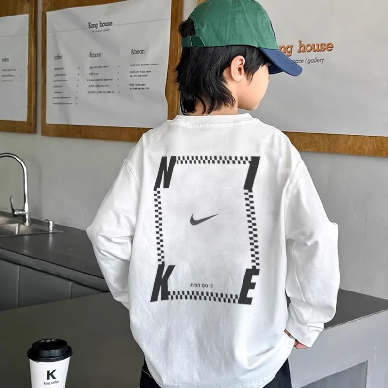 【90-160cm】着回し力抜群 スタイリッシュ 快適 着やすい 男の子 長袖 Ｔシャツ