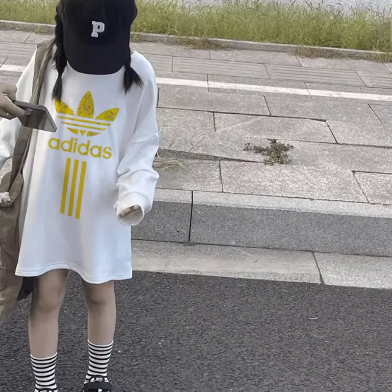 【110-170cm】トレンド感満点 大人気 カジュアル 合わせやすい 女の子 長袖 Ｔシャツ