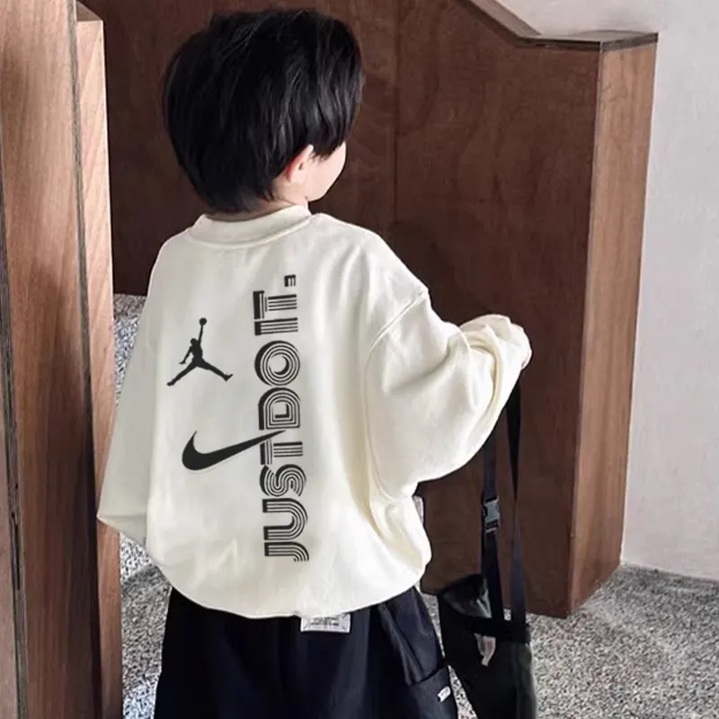 【90-160cm】人気上昇中 売れ筋 合わせやすい カッコイイ トレンド 男の子 トレーナー