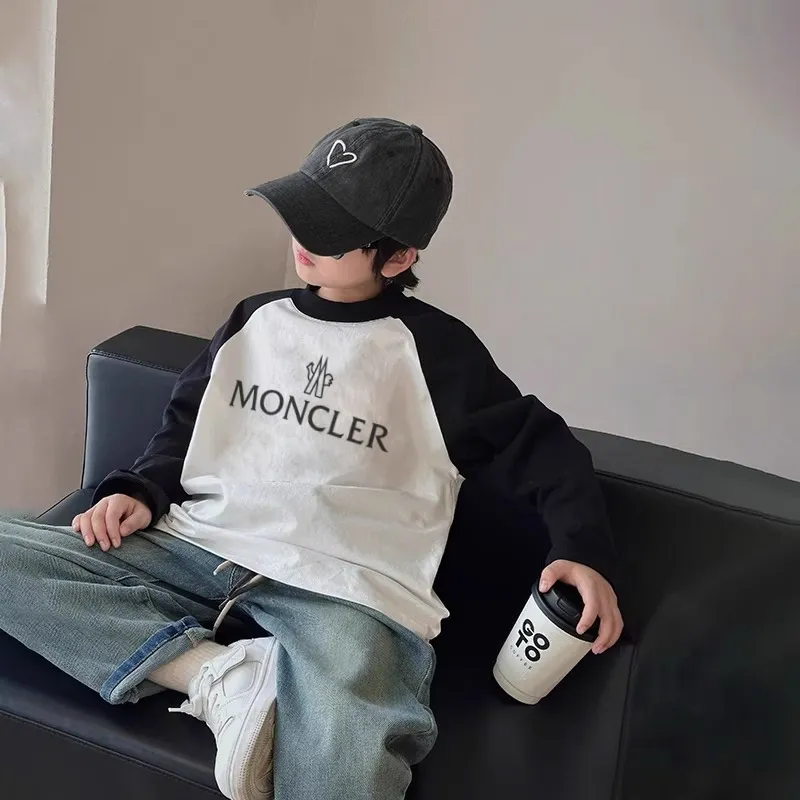 【90-160cm】存在感抜群 シンプル 合わせやすい  男の子 長袖  Tシャツ