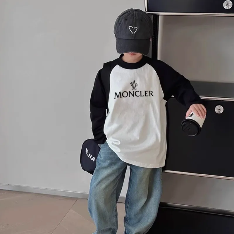 【90-160cm】存在感抜群 シンプル 合わせやすい  男の子 長袖  Tシャツ