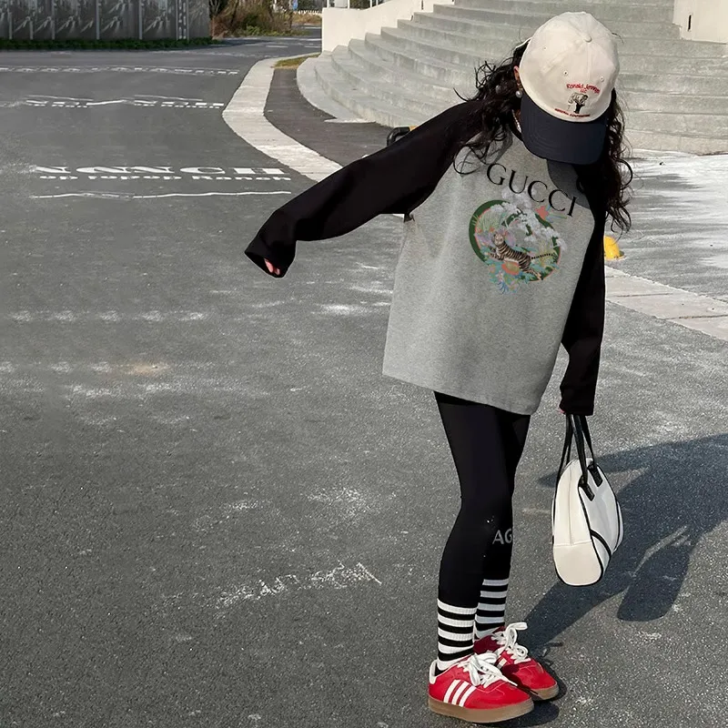 【110-170cm】元気いっぱい 大活躍 おしゃれ カジュアル 配色 女の子 長袖 Ｔシャツ