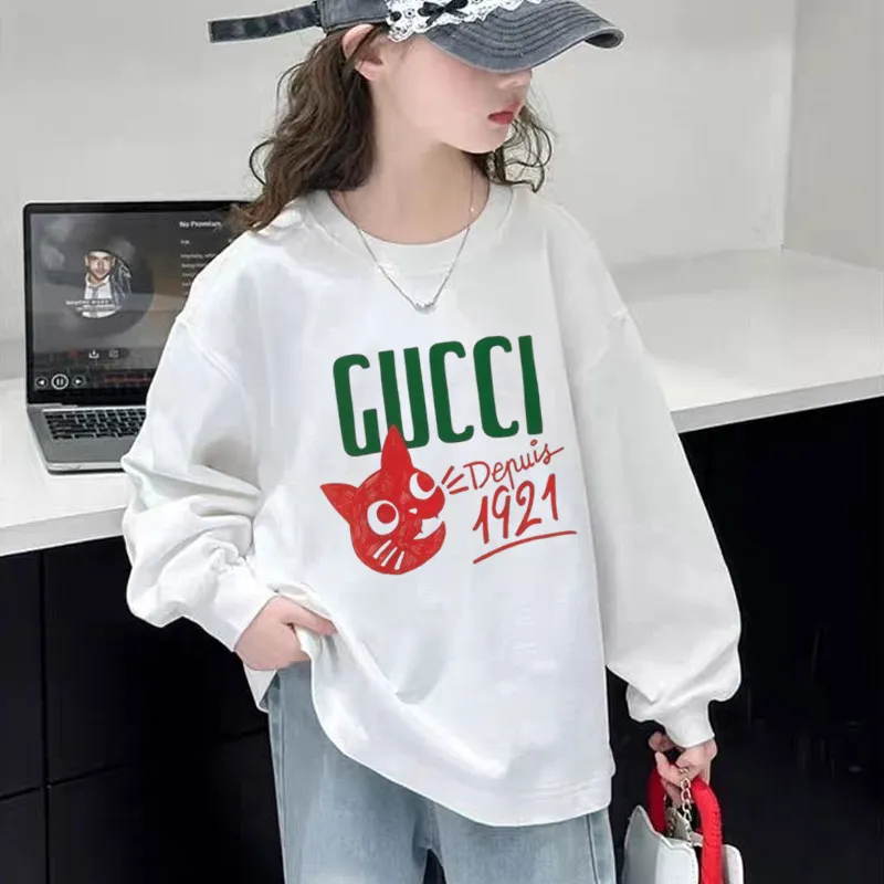 【110-170cm】おしゃれキッズ必見 可愛い カジュアル 合わせやすい 女の子 長袖 Ｔシャツ