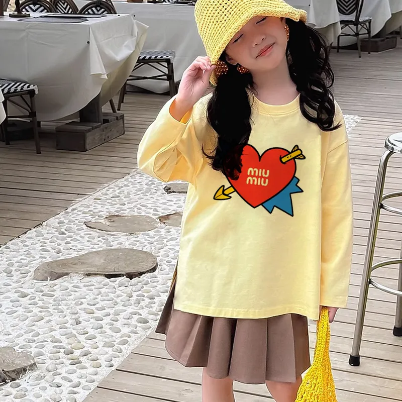 【90-160cm】元気いっぱい 大人気 可愛い ユニーク トレンド  女の子 長袖 Ｔシャツ