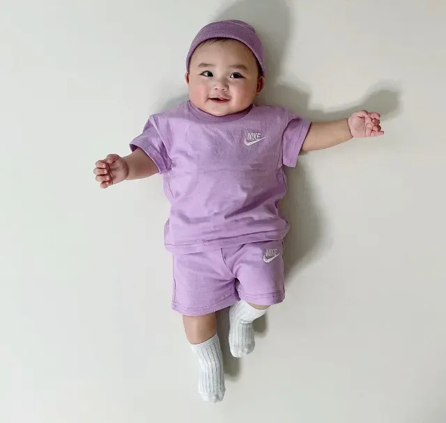 【80-130cm】二点セットシンプル定番 人気 ルーズ 半袖 Ｔシャツ+ショートパンツ セットアップ
