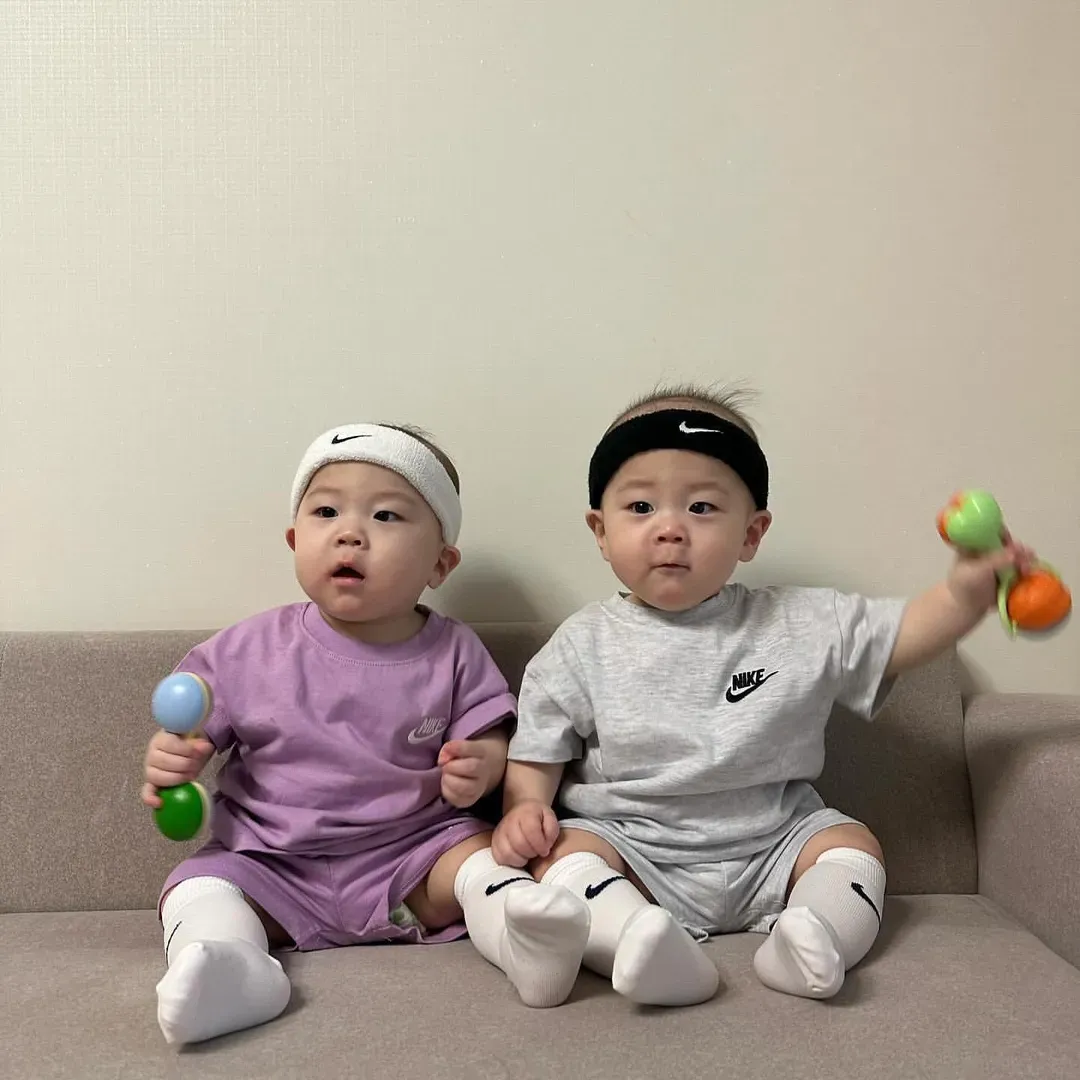 【80-130cm】二点セットシンプル定番 人気 ルーズ 半袖 Ｔシャツ+ショートパンツ セットアップ
