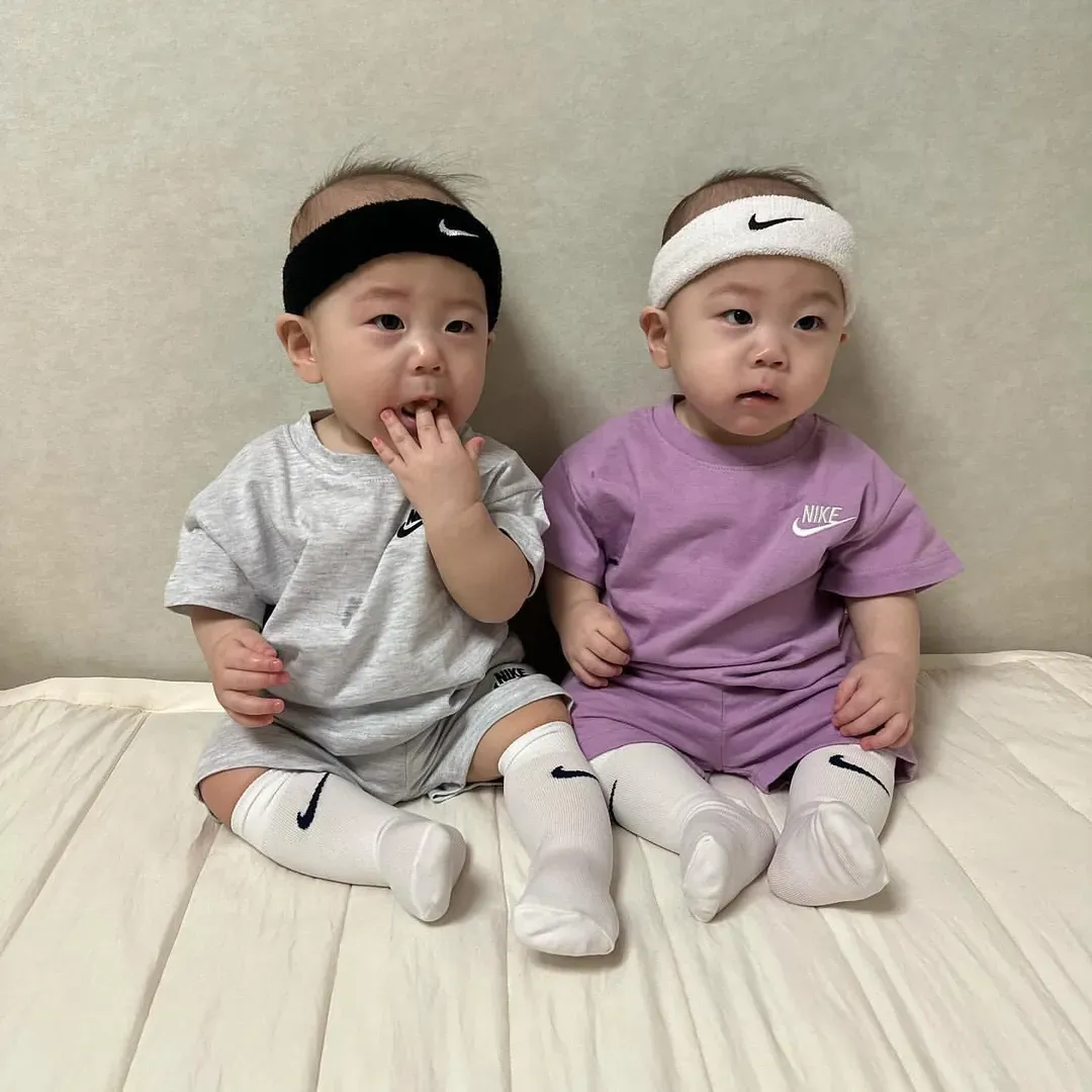【80-130cm】二点セットシンプル定番 人気 ルーズ 半袖 Ｔシャツ+ショートパンツ セットアップ
